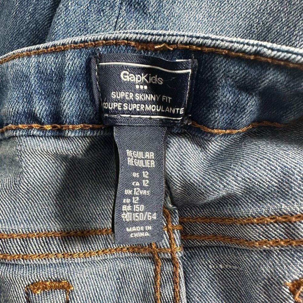 Gap Kids Super Skinny Fit Distressed Jeans Size 12 - Picture 4 of 10